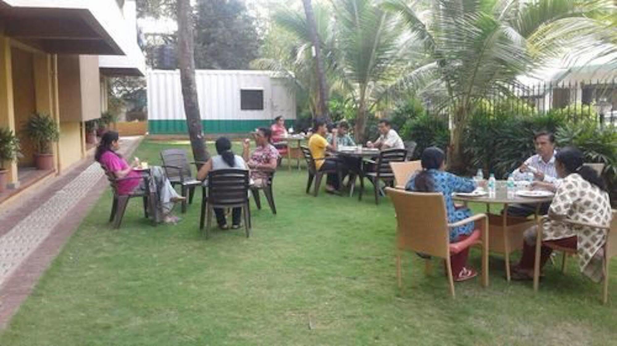 Veera Strand Park Serviced Apartments Calangute Eksteriør bilde